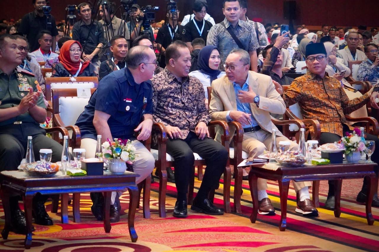 Ferry Juliantono Berdialog Dengan 10 Asosiasi Desa Di Seluruh Indonesia, Tuntaskan Berbagai Persoalan KDKMP 1 6e79a4b9 773e 4514 aa34 6db5c359c5b1
