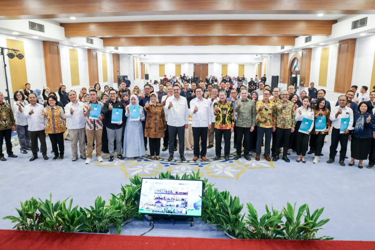 Kementerian UMKM dan BPOM Percepat Akses Perizinan UMK Pangan Olahan 3 7074aaeb 94c5 4bc8 bdfd 7c659ff290b9