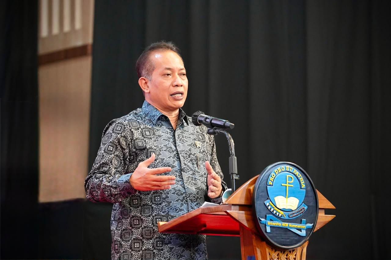Ferry Juliantono: Koperasi Jadi Pilar Masa Depan Ekonomi Generasi Muda 3 8302f113 b50e 48bc 98c0 cc1978025723