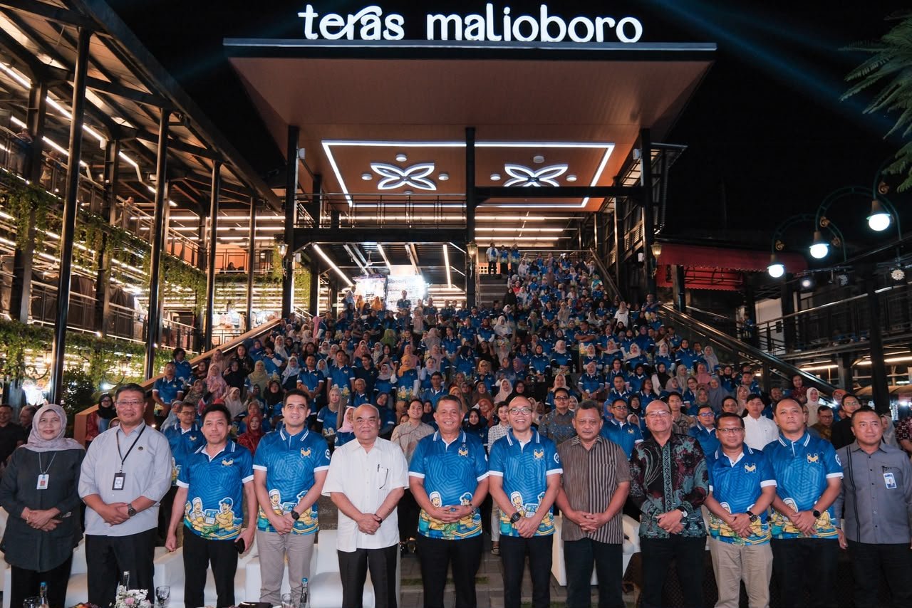 KemenUMKM dan Aprindo Fasilitasi Pembebasan Bea Administrasi UMKM Masuk Ritel Modern 4 87659e06 6da6 4e9e ba3a 5e6b52933683