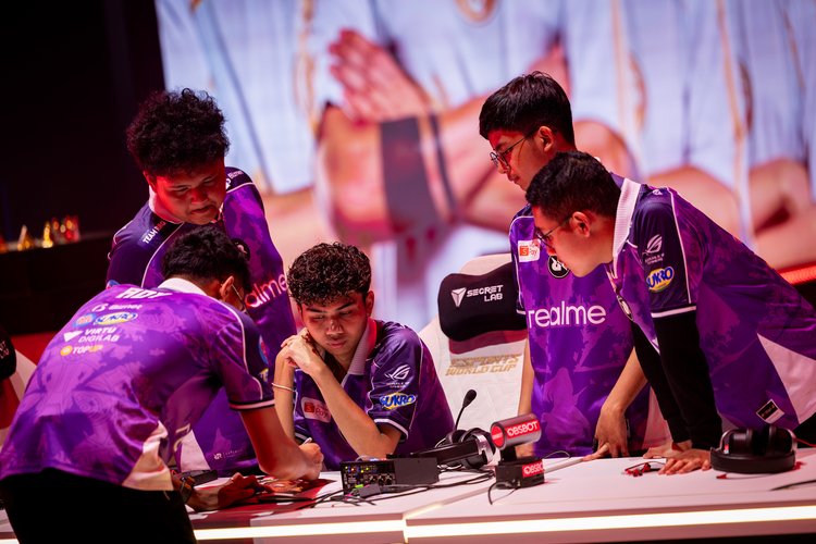 LYON Ukir Sejarah, Jadi Tim Meksiko Pertama Juara EWC 2026 Free Fire 3 EWC26 RRQ Kazu