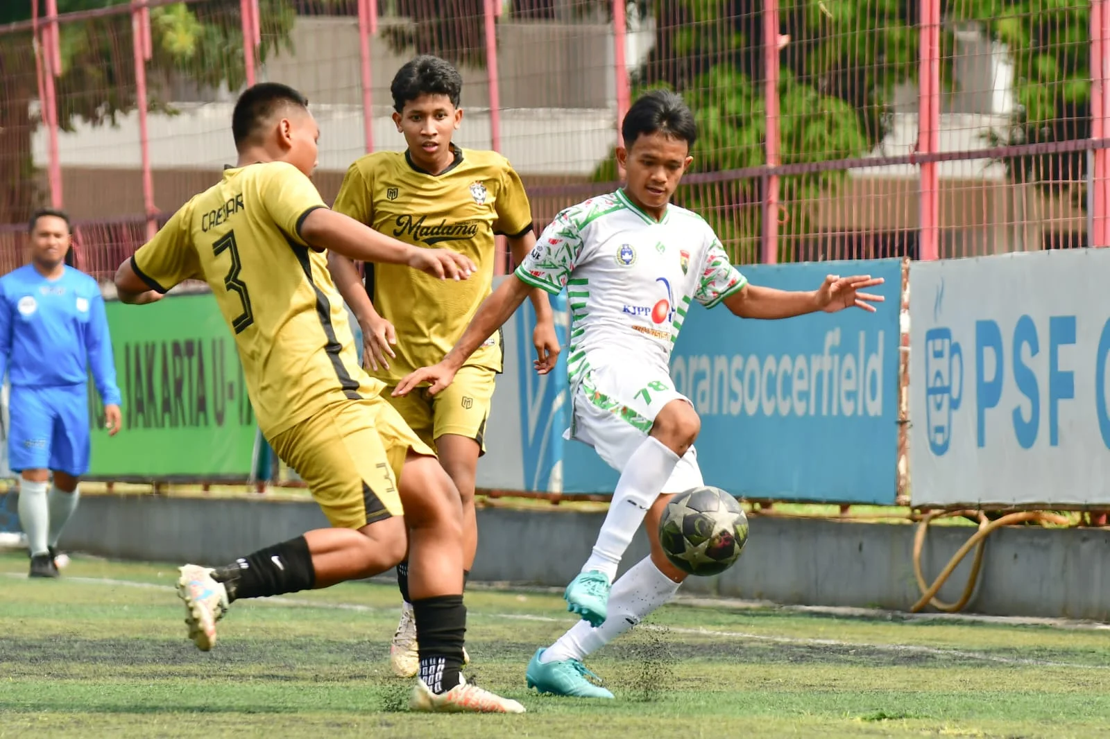 Panitia Liga Jakarta U17 dan Soeratin U15 Ingatkan Klub Utamakan Administrasi dan Fair Play 1 WhatsApp Image 2026 07 18 at 13.57.43 1