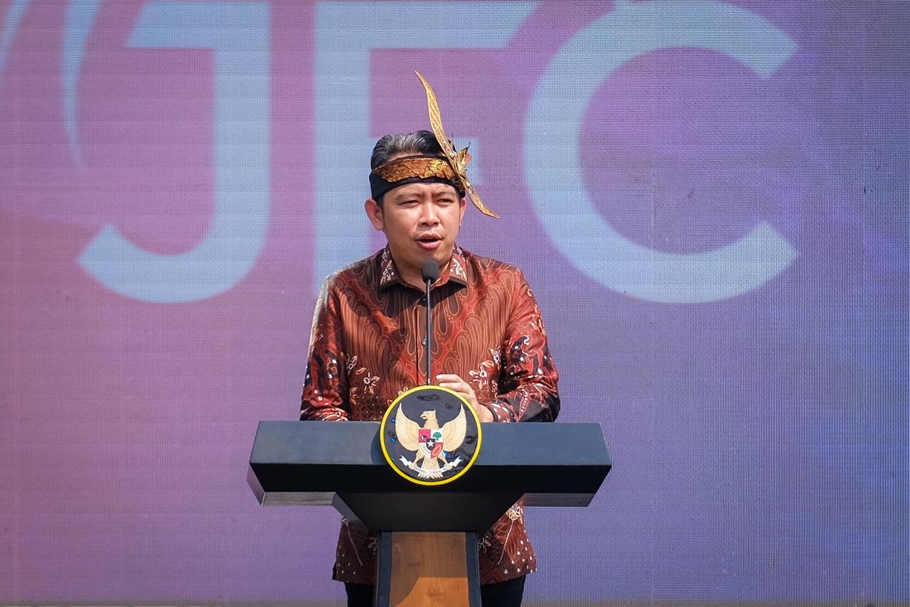 Widiyanti Putri Wardhana Apresiasi Jember Fashion Carnaval 2026, Dinilai Perkuat Pariwisata dan Gerakkan Ekonomi Daerah 4 WhatsApp Image 2026 07 26 at 20.42.52