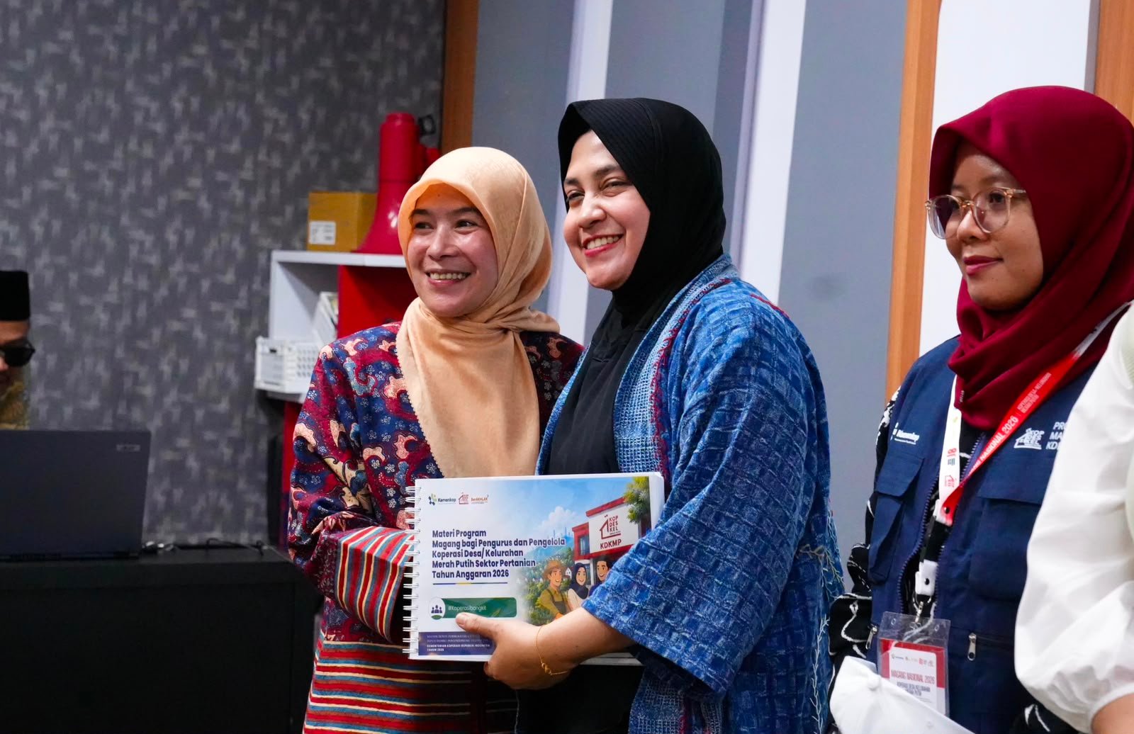 Kemenkop Gelar Magang Pengurus KDKMP, Replikasi Model Bisnis Berbasis Potensi Desa 3 4452a6b6 18fa 4c84 95ba b39226aa37b6