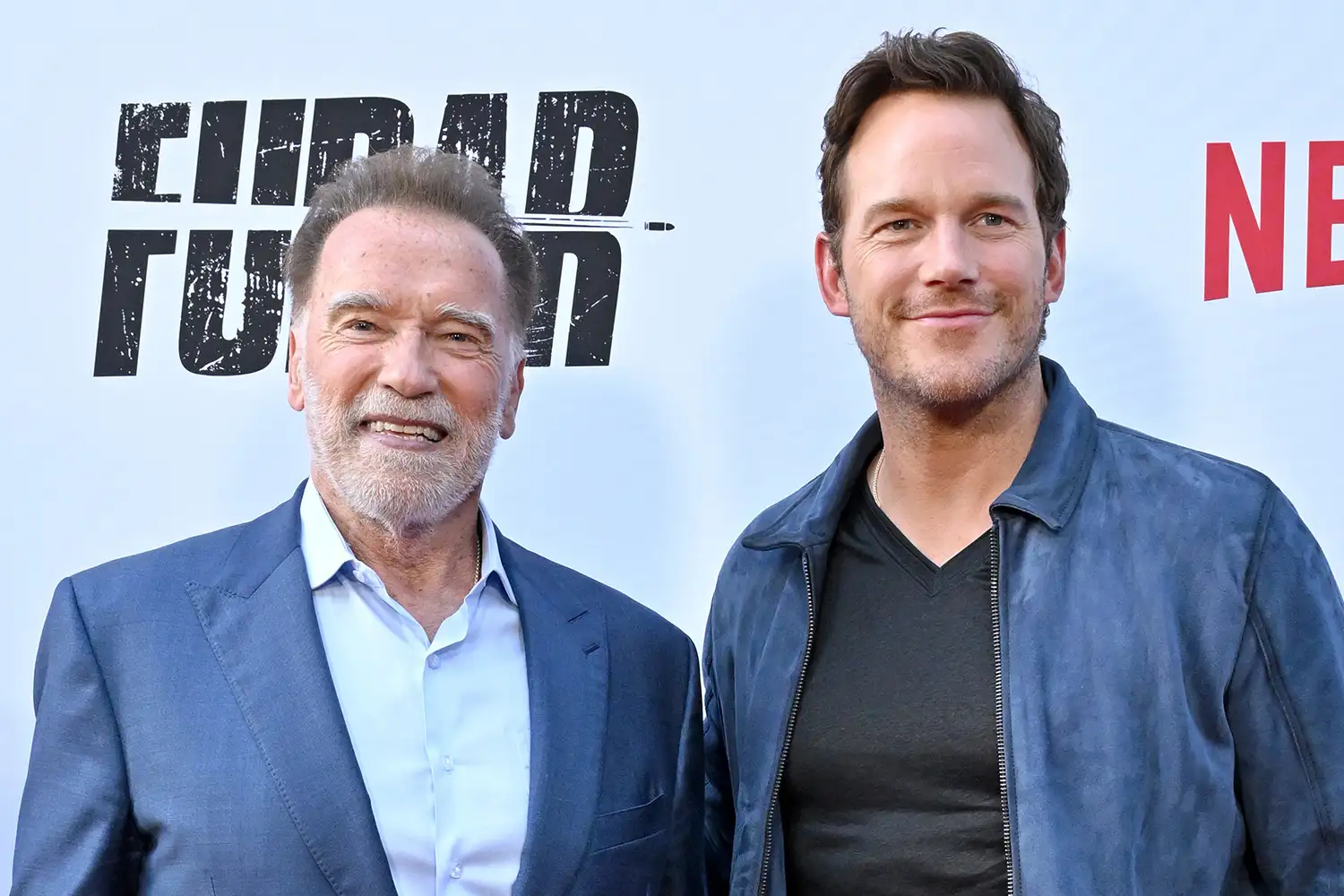 Chris Pratt Rayakan Ulang Tahun Arnold Schwarzenegger dengan Foto Kocak Berbusana Serasi 2 arnold schwarzenegger chris pratt 061825 89f4214964b74b5eb065e5f37e15db1b
