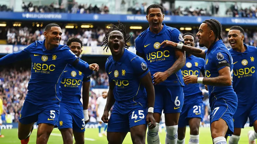 Joao Pedro Beri Penjelasan Usai Dikecam karena Selebrasi di Depan Fans Brighton 1 chelsea star called out for ungrateful moment during brighton win thumbnail