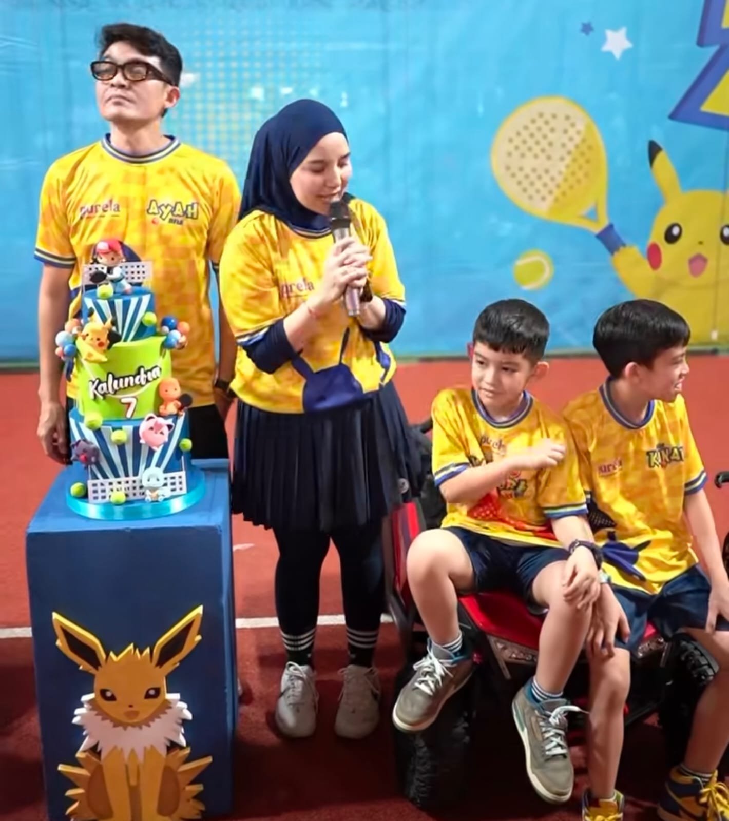 Tya Ariestya Ungkap Putranya Mulai Beranjak Remaja, Kini Malu Dipeluk di Depan Teman 1 e4858890 b629 4931 86af 2f5244722801
