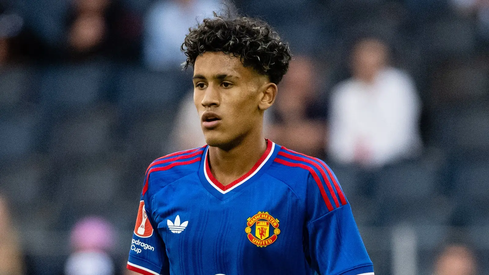 JJ Gabriel Belum Bisa Teken Kontrak Profesional Bersama Manchester United, Ini Alasannya 1 jj gabriel