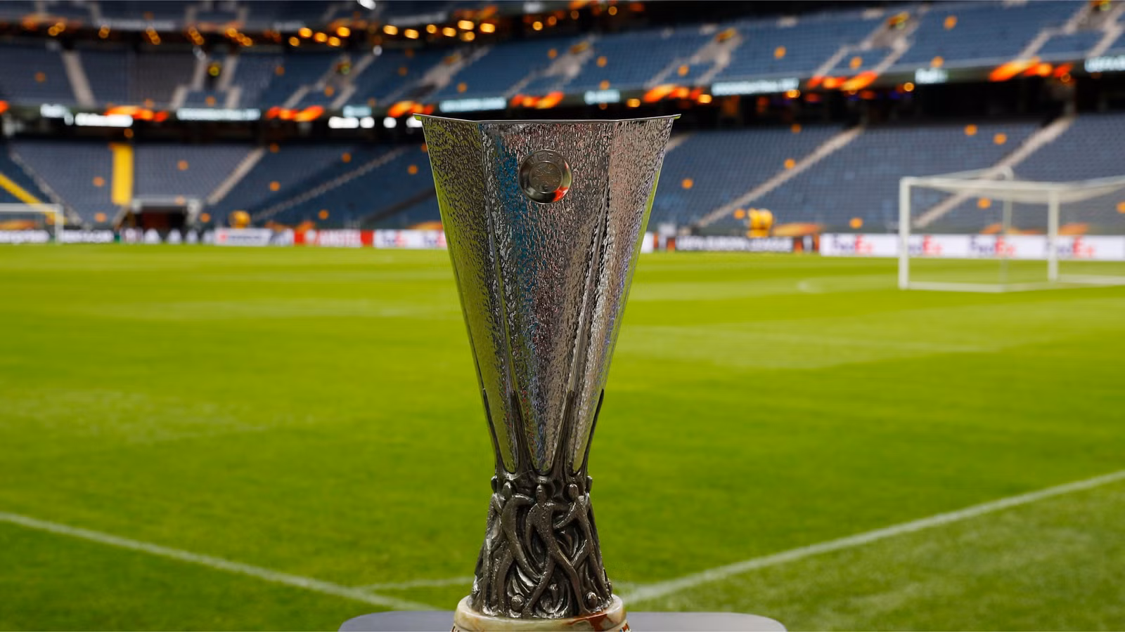 Undian Liga Europa 2026/27 Digelar Besok, Tiga Klub Premier League Siap Tantang Raksasa Eropa 1 mixcollage 20 dec 2023 11 03 am 6405
