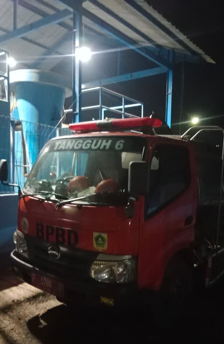 Pelanggan Dirugikan, Ribuan Kubik Air Bersih PDAM Leuwiliang Dialihkan Untuk Padamkan Kebakaran TPA Galuga 1 344278fb cf91 431a 800c aeaf8be4ade4