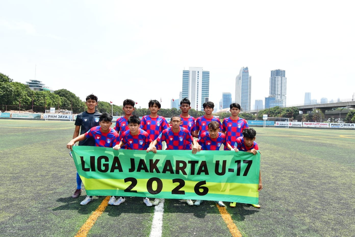 Kompetisi Liga Soeratin Jakarta U-15 dan Liga Jakarta U-17: Yoseph Erwiyantoro Ingatkan Peserta Agar tidak Menjadikan Gelar Juara Sebagai Satu-satunya Tujuan 2 WhatsApp Image 2026 09 13 at 12.38.48