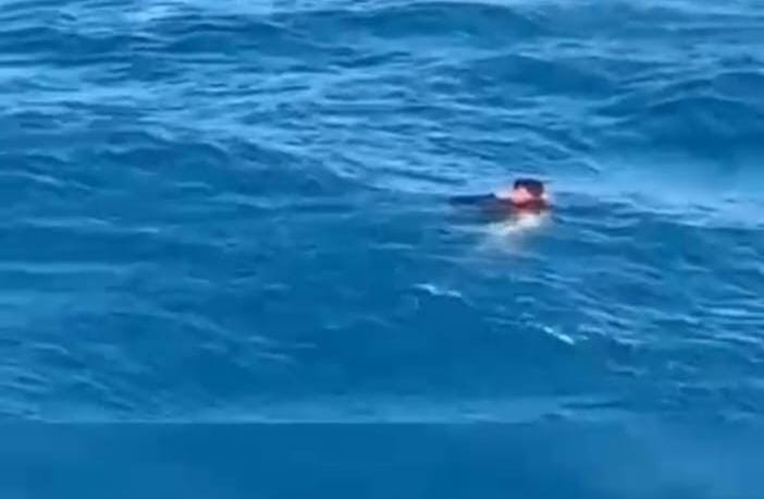 Satu Pelampung untuk Dua Nyawa di Laut Masalembo 1 WhatsApp Image 2026 09 26 at 09.14.44
