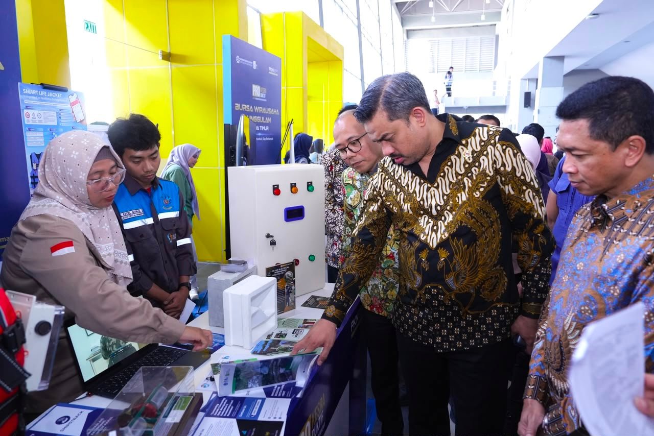 Kementerian UMKM Gandeng Kampus Cetak Wirausaha Berdaya Saing 4 f21f9cf5 0bc9 4815 b0fb 76a98bd7295d