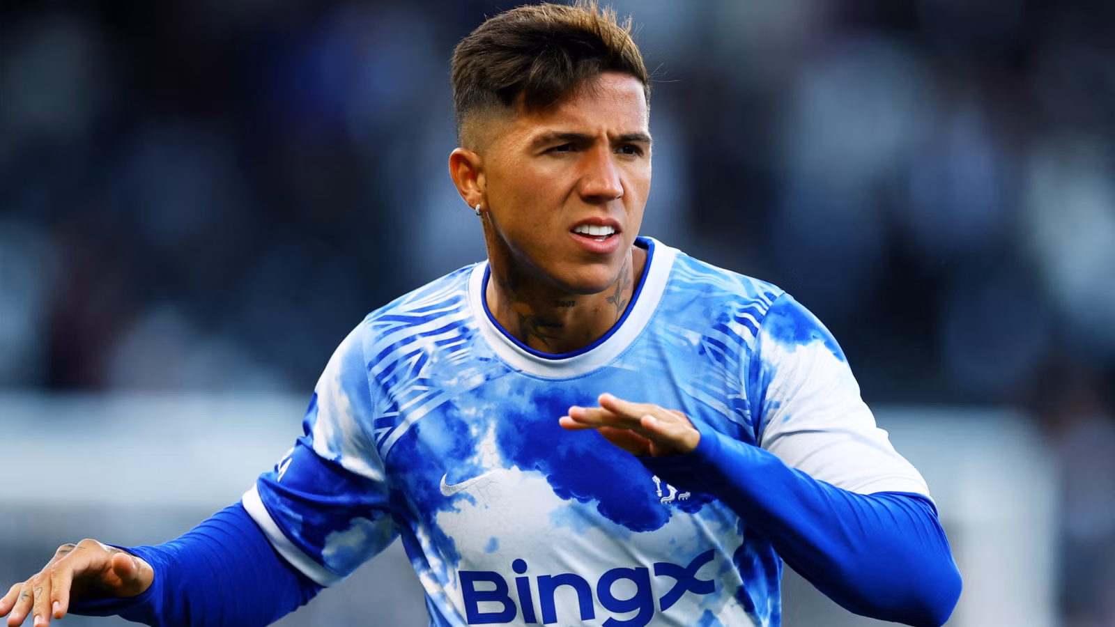 Enzo Fernandez Selangkah Lagi ke Manchester City, Chelsea Belum Beri Lampu Hijau 1 mixcollage 25 aug 2026 07 10 am 1494