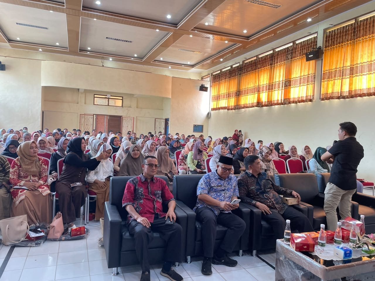 Riza Damanik: Kementerian UMKM Terapkan Program Pemulihan Terintegrasi bagi UMKM Terdampak Bencana di Sumatera 2 442ba201 4b69 4912 9445 137c0e9738ea