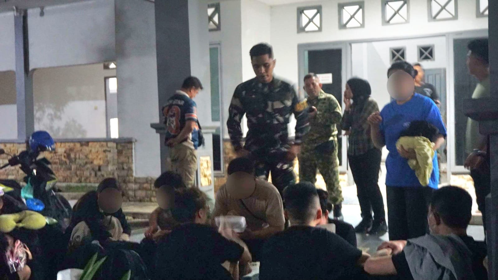 Kodaeral IV Gagalkan Dugaan Keberangkatan Ilegal 12 WNA Vietnam ke Malaysia 1 67b5f0be 7f3c 4048 b026 a99f9543efec
