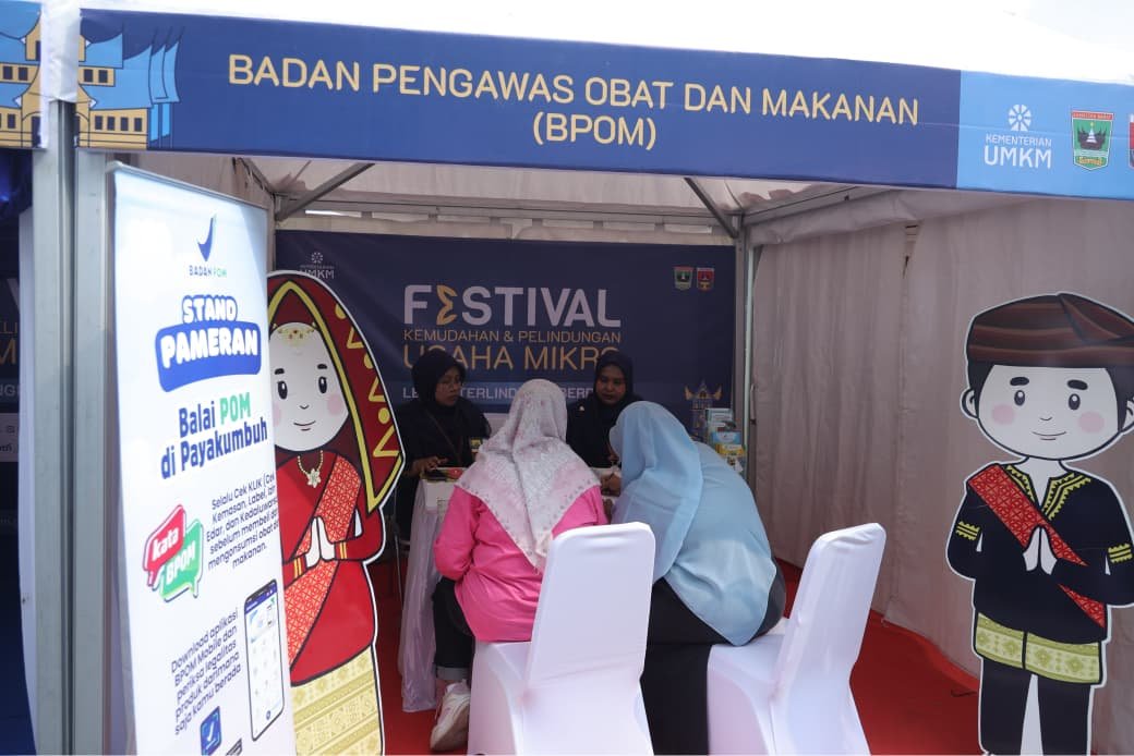 Helvi Moraza: Festival Kemudahan dan Pelindungan Usaha Mikro Targetkan Seribu Pengusaha Mikro di Sumatera Barat Dapat Mengakses Berbagai Layanan 3 9618d639 fa6e 4bd8 82ad e0f8089b61f8