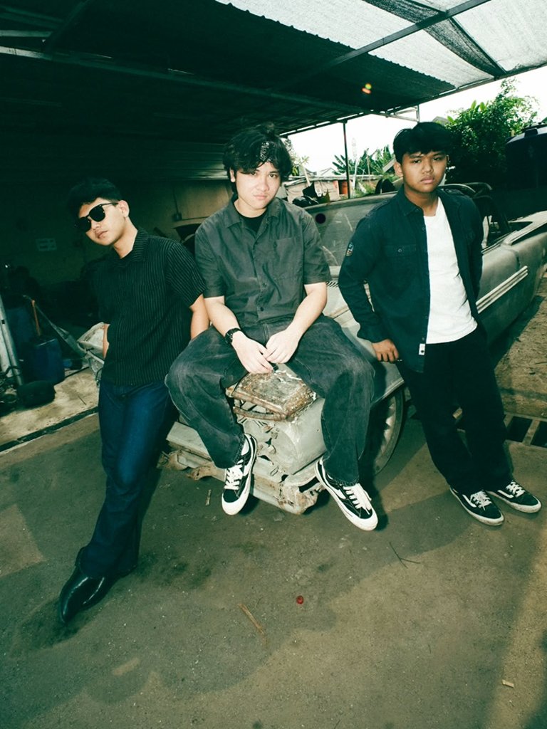 Mudgarden Perkenalkan Diri Lewat Single “Berag”, Bawa Energi Rock dan Filosofi Cinta yang Nyeleneh 2 Mudgarden