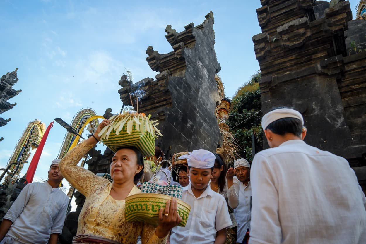 Widiyanti Putri Wardhana: Tawur Agung Manca Wali Krama Teguhkan Pariwisata Berbasis Budaya dan Berkelanjutan 3 WhatsApp Image 2026 10 06 at 21.40.41