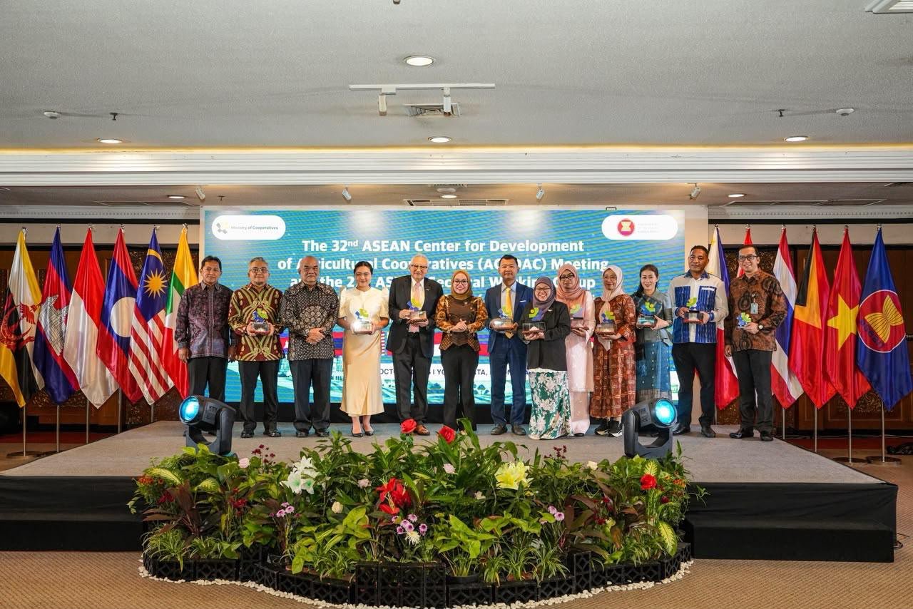 Farida Farichah: Indonesia dan ASEAN Perkuat Koperasi Pertanian Guna Wujudkan Swasembada Pangan 2 WhatsApp Image 2026 10 12 at 13.50.15